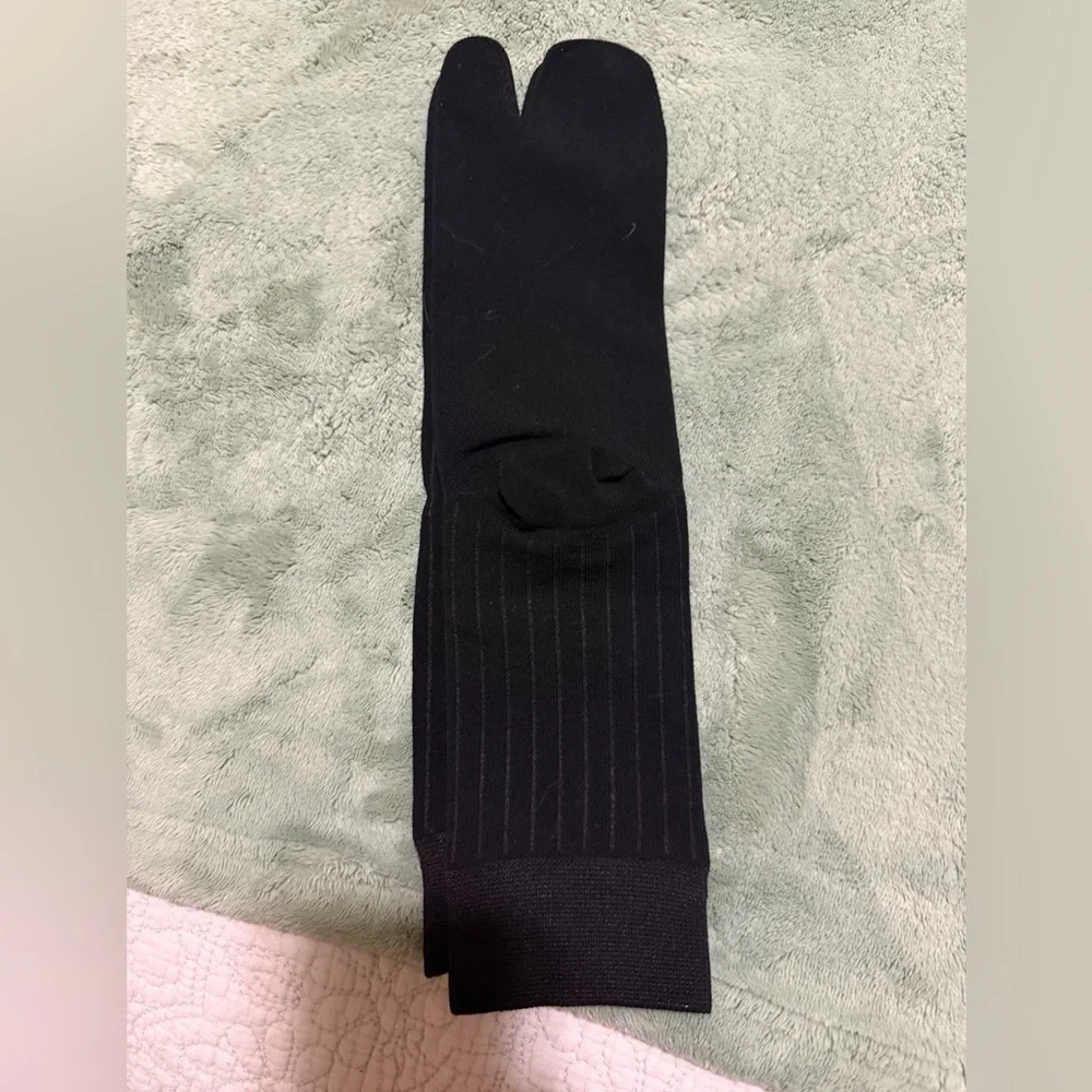 Maison Nakimoto Tokyo Tabi low thin socks Black Striped, Size OS